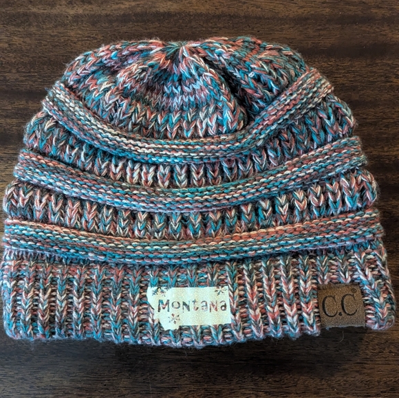 Montana Winter Beanie - Picture 1 of 5